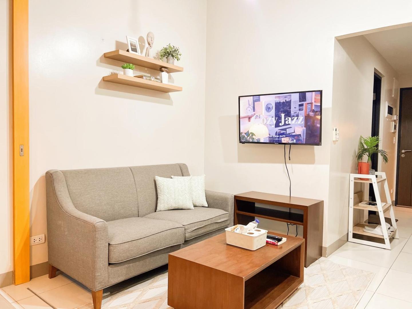 Bahay bakasyunan Prime 1br Infront Grand Hyatt Bgc #oursw20d1